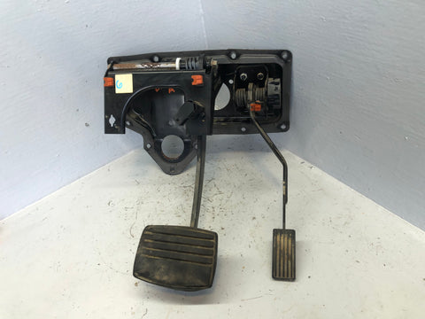 Discovery 2 Pedal Box Auto Accelerator Brake 2.5 TD5 Land Rover