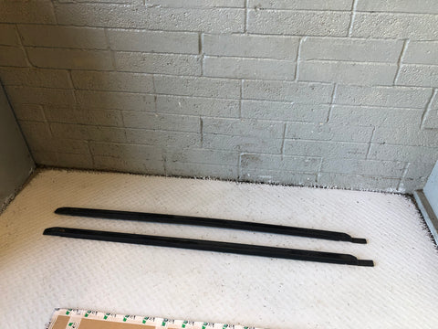 Discovery 3 or 4 Roof Rails Three Quarter Length Bars Land Rover CAB500120PVJ