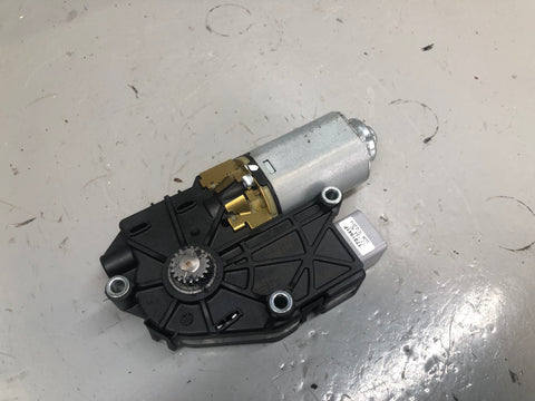 Range Rover Evoque Panoramic Glass Roof Blind Motor L538 2011 to 2018