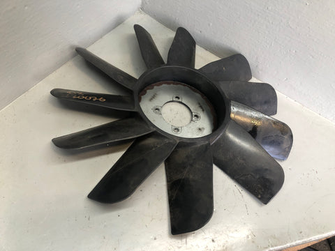 Discovery 2 Engine Fan Assembly TD5 Land Rover 1998 to 2004 L20076