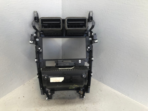 Discovery Sport Air Vents Dashboard Centre L550 Land Rover 2014 to 2019