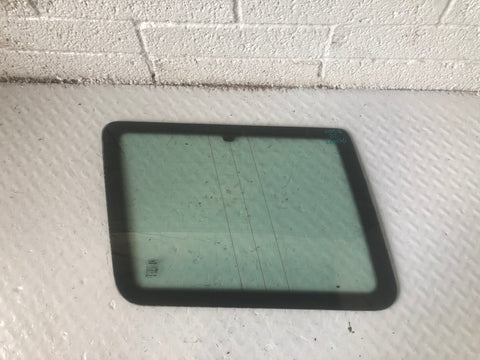 Discovery 2 Window Glass Quarter Near Side Rear Land Rover 1998 to 2004