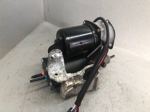 Discovery 3 Range Rover Sport Air Suspension Compressor Hitachi Genuine J12056