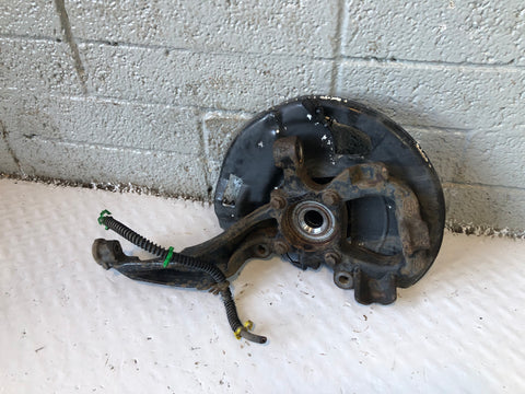 Discovery 4 Hub Near Side Front with ABS Sensor Land Rover 2009 to 2016 J23096