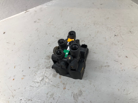Air Suspension Rear Crossover Valve CPLA-5B710 Range Rover L405 Sport L494