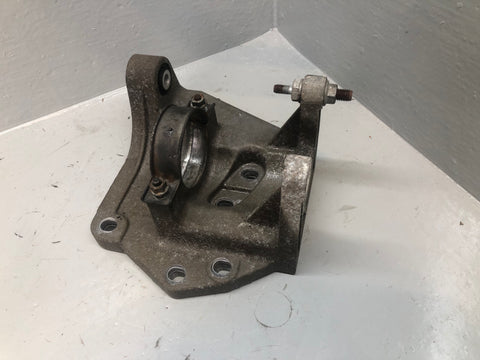 Range Rover Evoque Driveshaft Mount Bracket EJ32 4H470 AD L538 2011 to 2015