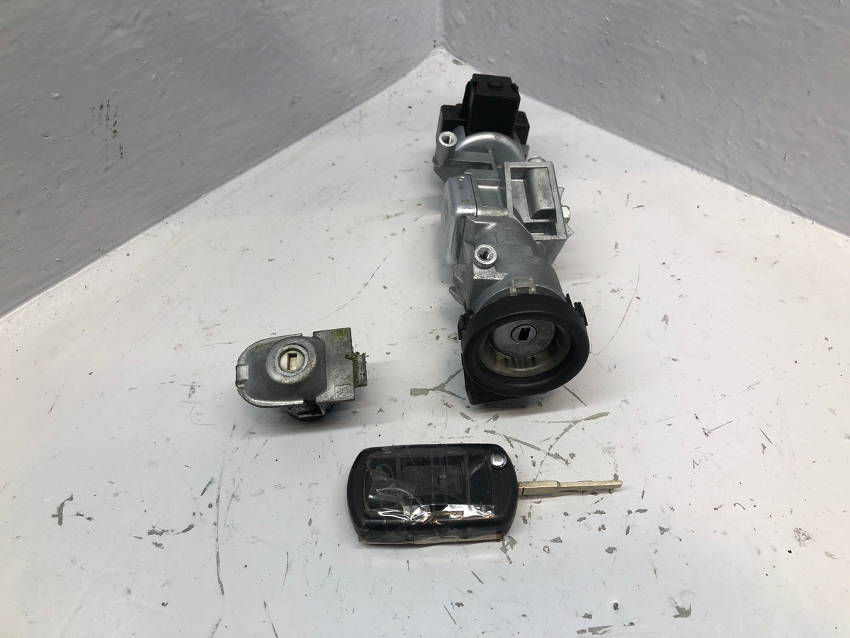 Range Rover Sport Lock Set Ignition Barrel Lock with 1 x Key Fob L320 J05106