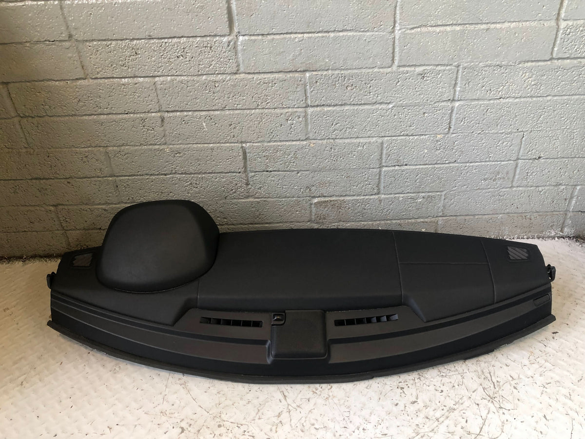 Discovery 4 Dashboard Black Sat Nav Land Rover L319 2009 to 2016