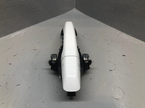 Range Rover Evoque Door Handle Exterior Near Side Front Fuji White L538