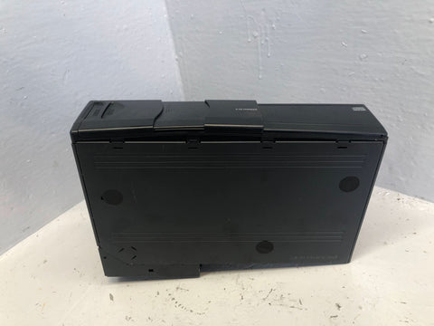 Range Rover L322 CD Changer 6 Disc 65.12-6 913 389 2002 to 2005