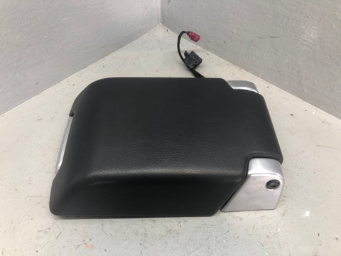 Discovery 3 Centre Console Lid Armrest Grain Leather Land Rover J12086