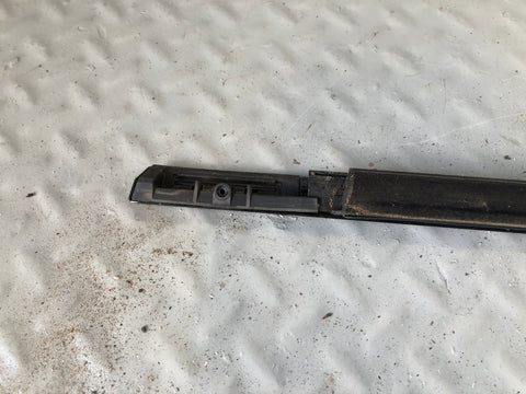Range Rover Sport Window Weather Strip External Off Side Front Black L494