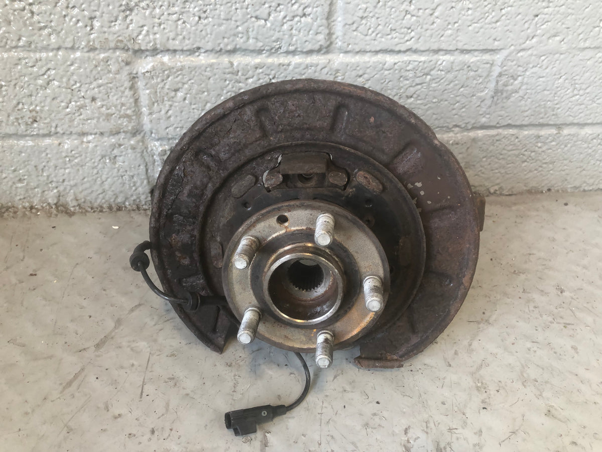 Freelander 2 Rear Hub Off Side Assembly with ABS Sensor 2006 to 2014 J07076