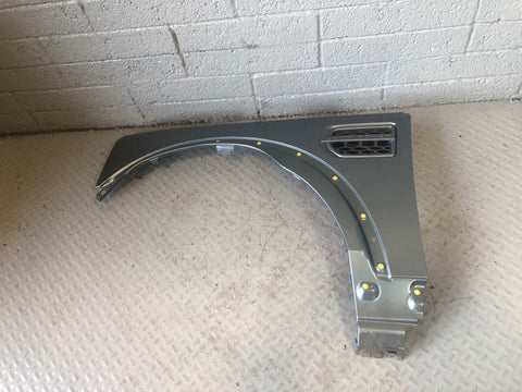 Discovery 4 Front Wing Near Side Scotia Grey LRC 943 2009 to 2016 J18066