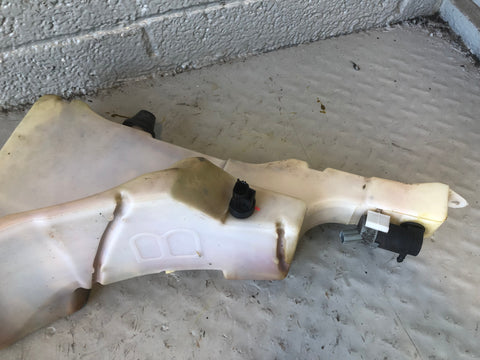 Jaguar XF Windscreen Washer Tank Bottle Reservoir with 2 Pumps X250 2011 to 2015