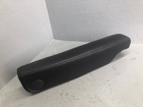Discovery 3 Armrest Black Leather Near Side Front Passenger Land Rover K02066