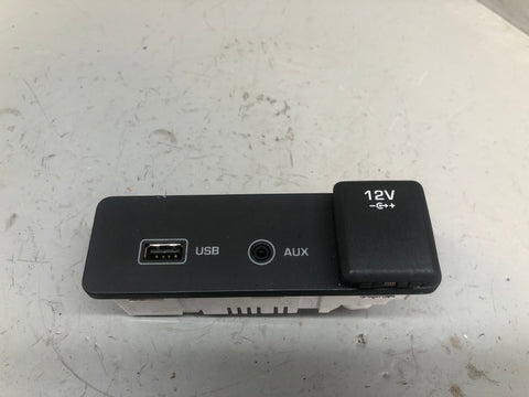 Discovery Sport USB AUX Port 12V FK72-19C166-CC L550 Land Rover 2014 to 2019