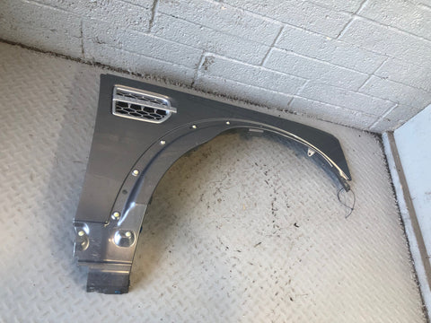 Discovery 4 Wing Off Side Front Orkney Grey Land Rover 2009 to 2016 D03086