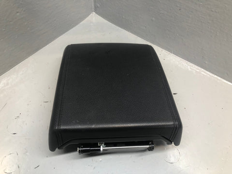 Range Rover Evoque Centre Console Armrest Lid in Ebony Black L538 L03066