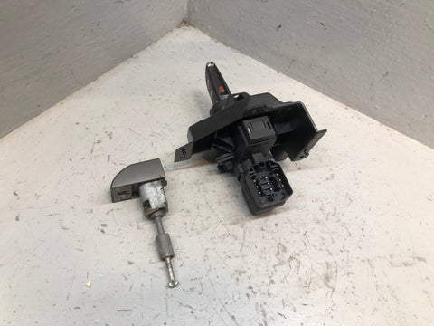 Range Rover L322 Ignition Barrel with Key Lock Set 3.6 TDV8 2006 to 2009 D29096