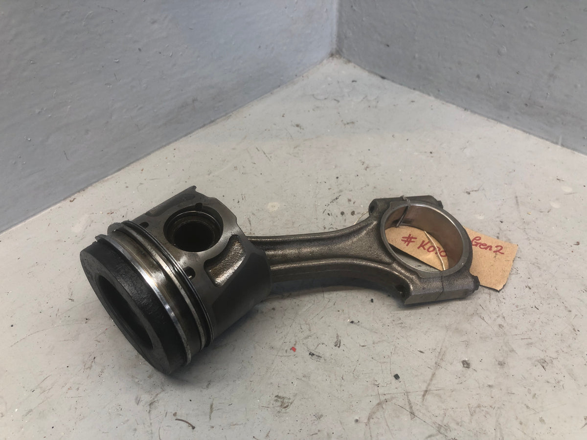 2.2 TD4 224DT Piston and Con Rod Land Rover Freelander 2 Range Rover Evoque