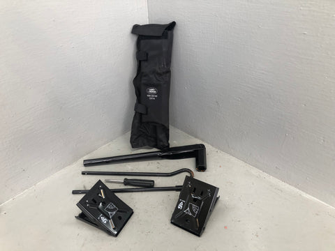 Discovery 3 4 Tool Kit in a Bag KBK500160 Land Rover 2004 to 2016 J17076