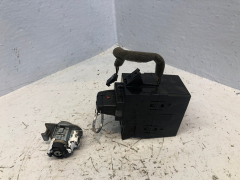 Freelander 2 Ignition Barrel Key Door Lock Land Rover 2006 to 2015 D14106