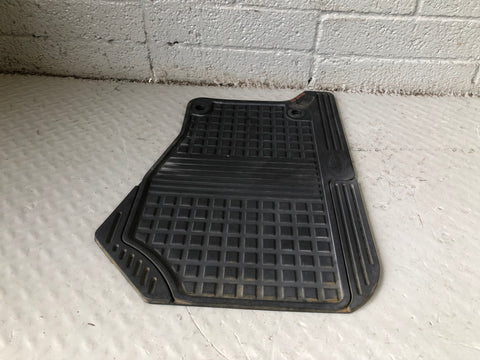 Discovery 3 Floor Mats Rubber Genuine Land Rover 2004 to 2009 J14096