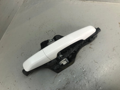Discovery Sport Door Handle Exterior Near Side Front Fuji White Land Rover