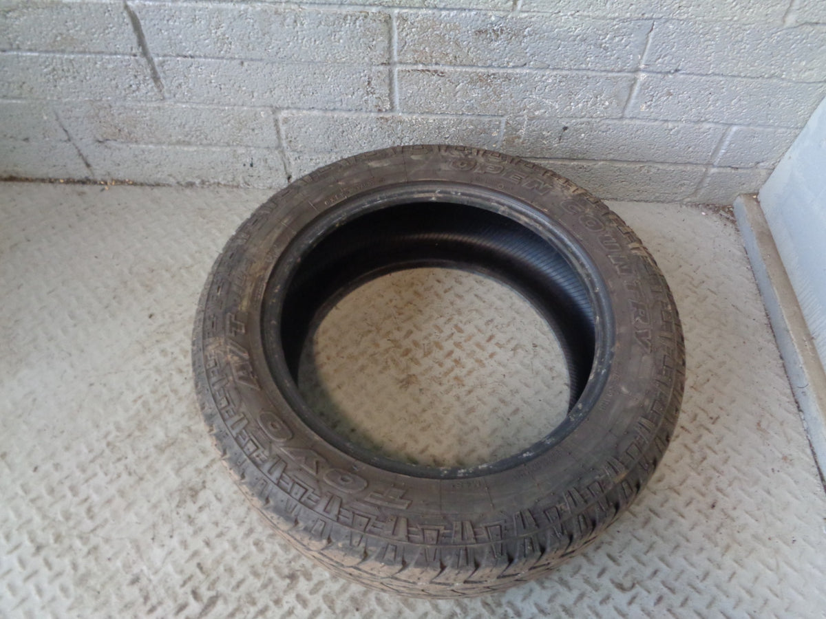 Toyo A/T Open Country Part Worn Tyre 255/55R19 255 55 19 6mm Tread L22015D