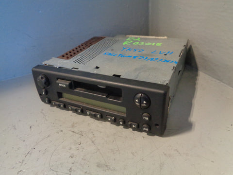 Discovery 2 Stereo Head Unit Radio Cassette Player XQD000050PMA R03015