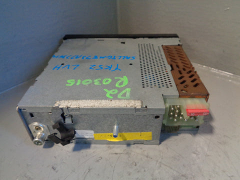 Discovery 2 Stereo Head Unit Radio Cassette Player XQD000050PMA R03015