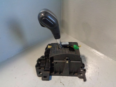 Discovery 3 Automatic Gear Selector Gearstick Land Rover UCB500071 no cable