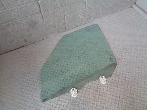 Discovery 3 Window Glass Near Side Front Land Rover 2004 to 2009