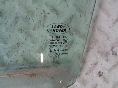 Discovery 3 Window Glass Near Side Front Land Rover 2004 to 2009