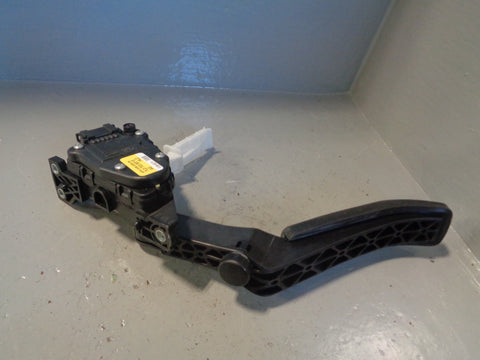 Porsche Cayenne 958 92A Pedal Accelerator Throttle 7L0 723 507 E 2011 to 2018