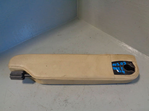 Discovery 3 Armrest Near Side Passenger Alpaca Land Rover 2004 to 2009 L22114