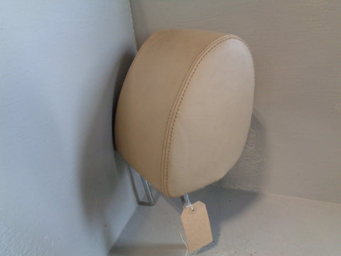 Discovery 4 Front Headrest Leather in Alpaca Left or Right Land Rover