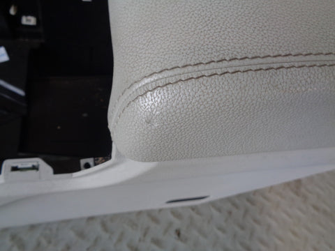 Range Rover Evoque Centre Console Cirrus Arm Rest Leather L538 3 Door