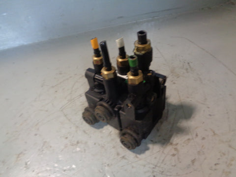Range Rover L405 Air Suspension Rear Crossover Valve CPLA-5B710-BB 2013 to 2017