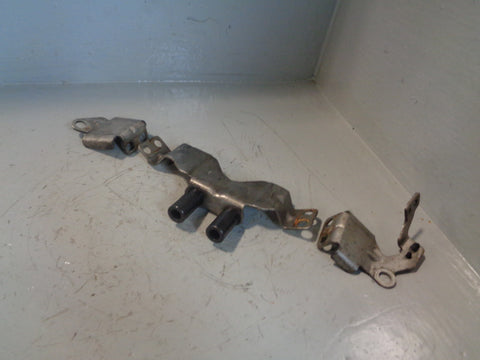 Range Rover L405 Exhaust Crossover Link Pipe Bracket 3.0 TDV6 2013 to 2017