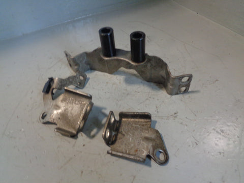 Range Rover L405 Exhaust Crossover Link Pipe Bracket 3.0 TDV6 2013 to 2017