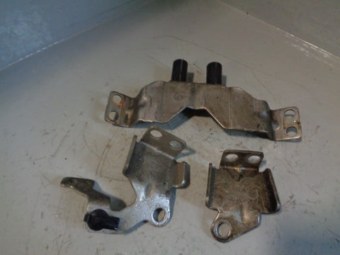 Range Rover L405 Exhaust Crossover Link Pipe Bracket 3.0 TDV6 2013 to 2017