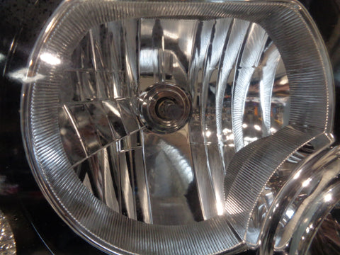 Discovery 2 Headlight Off Side Facelift Td5 V8 2002 to 2004 Land Rover R03015