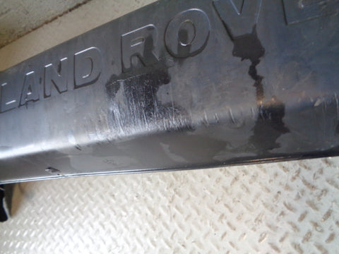 Discovery 2 Rear Bumper with Parking Sensors Land Rover 1998 to 2004 R03015