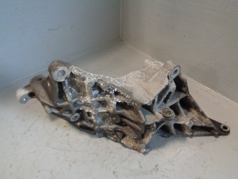 Range Rover L405 Alternator Bracket Mount 3.0 TDV6 CPLA-10239-AB 2013 to 2017