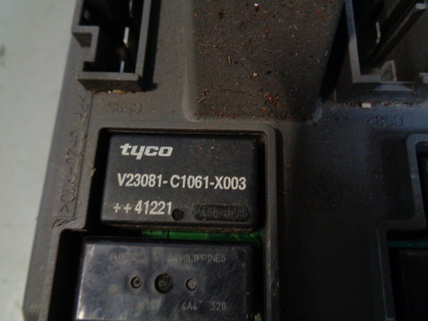 Discovery 2 Fuse Box Under Dash YQE000251 Land Rover 1998 to 2004