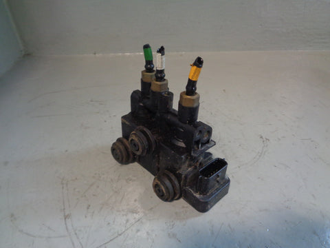 Range Rover L405 Air Suspension Front Crossover Valve CPLA-5B710-AB 2013 to 2017