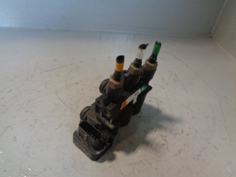 Range Rover L405 Air Suspension Front Crossover Valve CPLA-5B710-AB 2013 to 2017