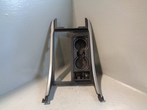 Range Rover Sport Centre Console Trim Surround Silver Cup Holders L08015